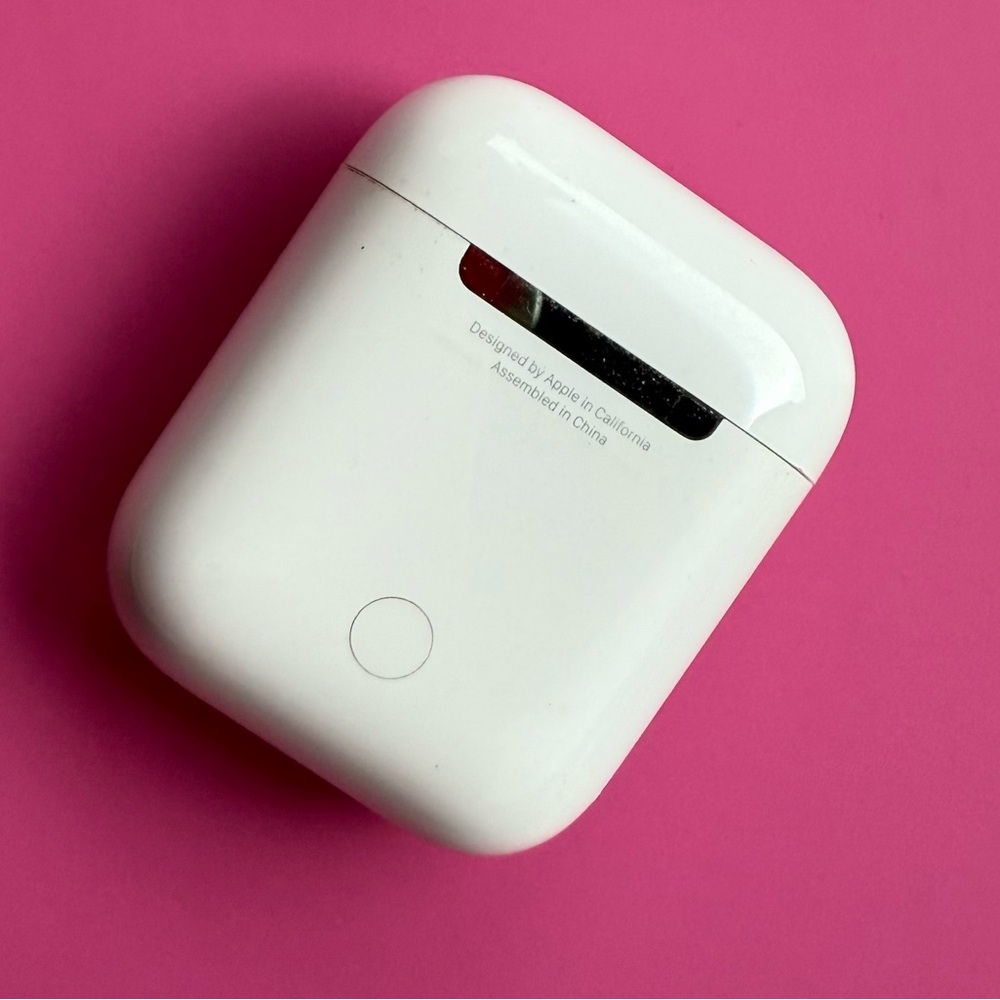 Apple AirPods (2nd Generation) - Picture 5 of 6